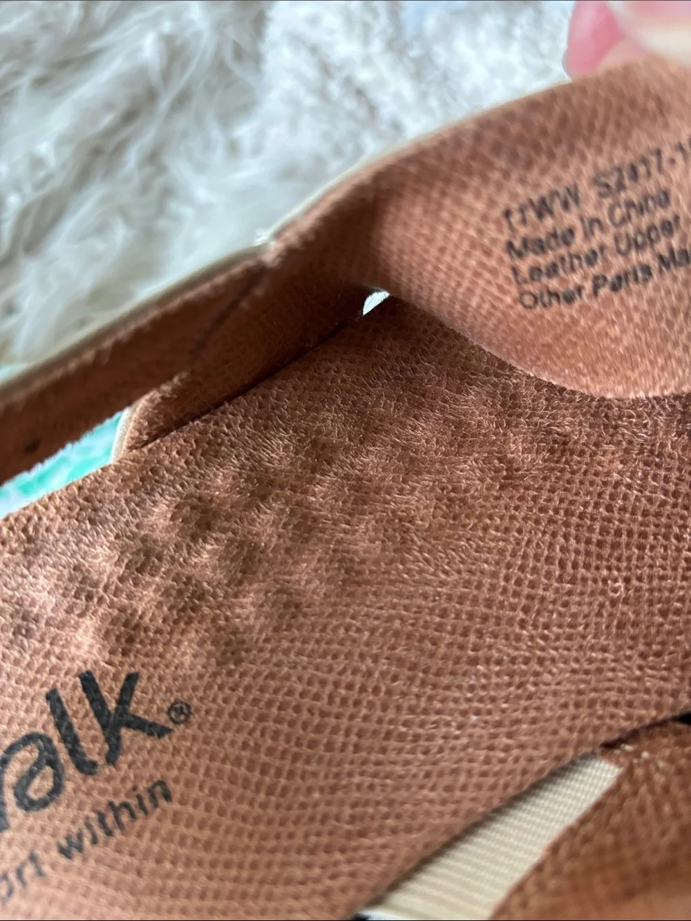 NIB Softwalk Tillman Sling - bone